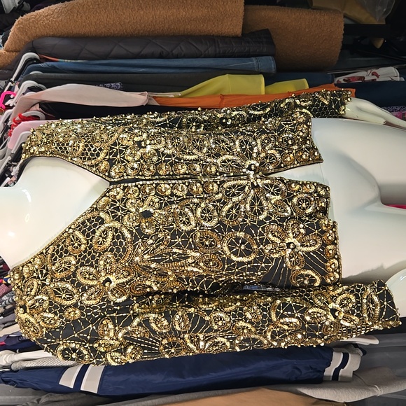 Vintage Gold Embellished Jacket - Picture 2 of 5